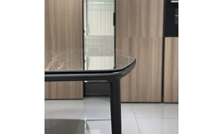 Стол обеденный Midj Lea