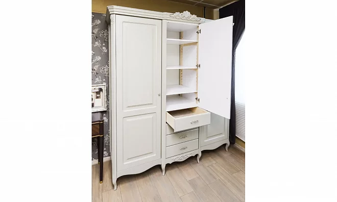 Шкаф 3 двери Kreind Elegance APs623E-K04-S