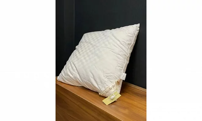 Подушка Assabella 70*70 см. Р-2