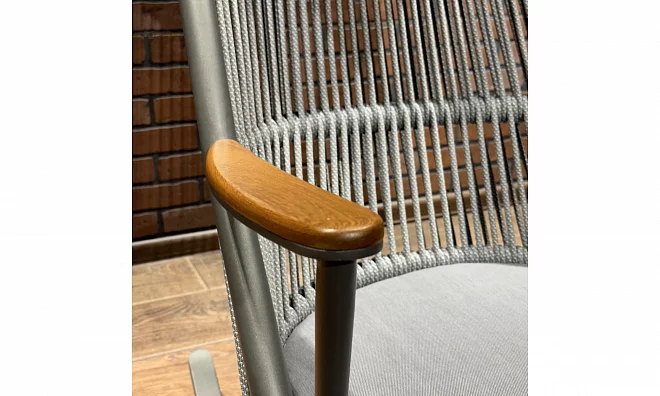 Уличное кресло-качалка Saloni X-Type 442650