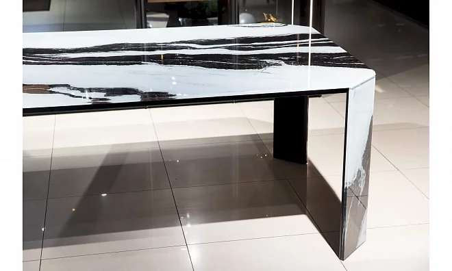 Стол обеденный Tonin Casa Panta Rei 435704