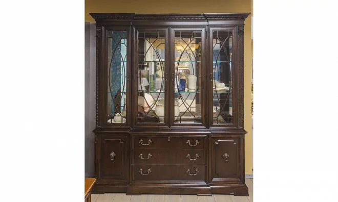 Thomasville Brompton Hall Витрина 4Дв 45321-430