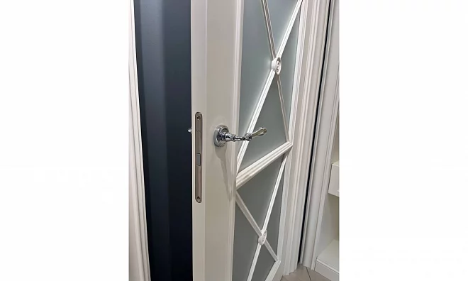 Дверь Астродорс Болонья БОЛОНЬЯ