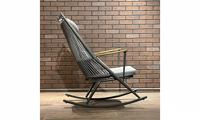 Уличное кресло-качалка Saloni X-Type 442650