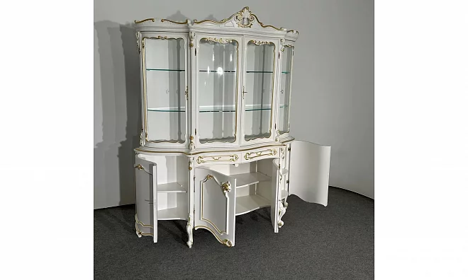 Витрина Pinotti Roberto 1533